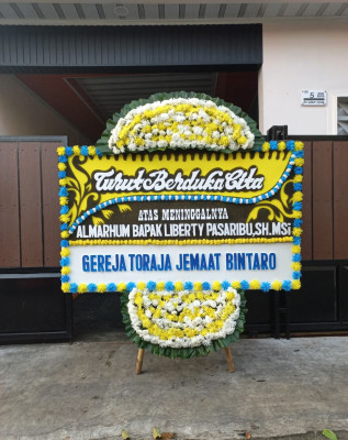 Papan Bunga Duka di Jati Baru