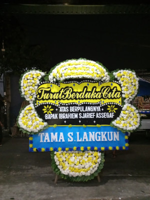 Papan Bunga Duka di Jati Baru